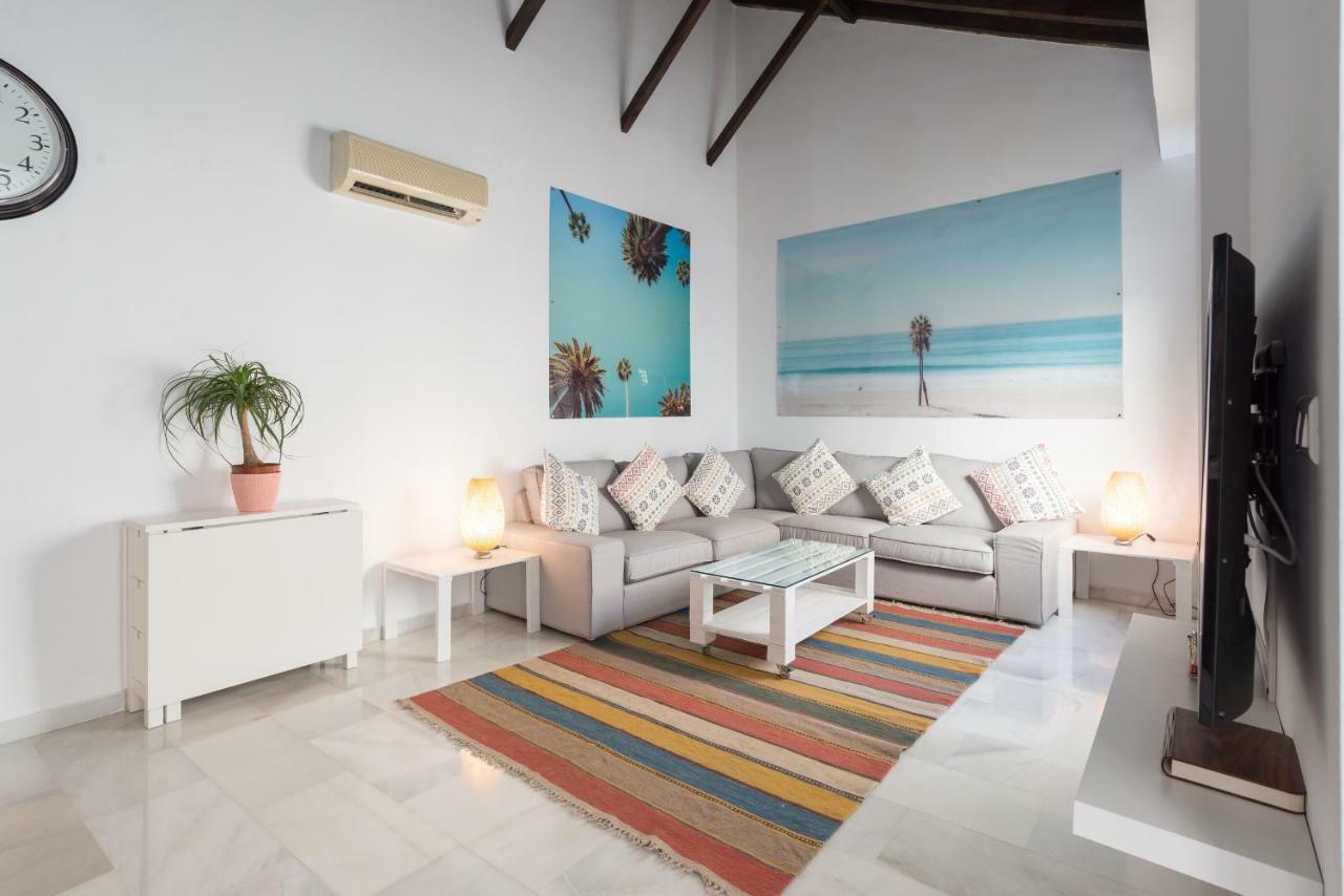 Ml3c-marble Penthouse-prime Location-high Ceilings Lejlighed